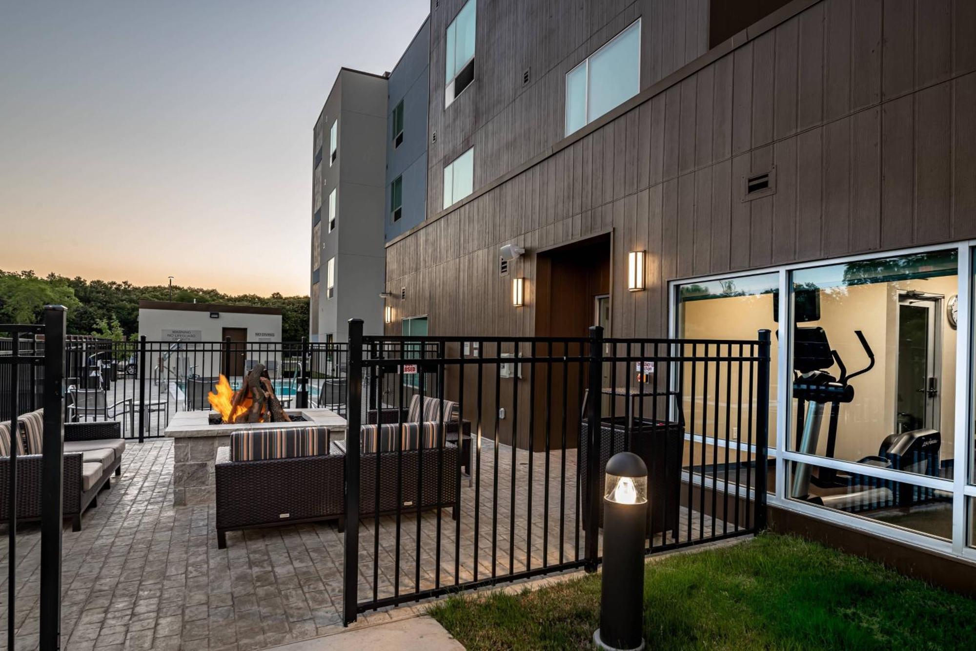 Towneplace Suites Austin South Kültér fotó